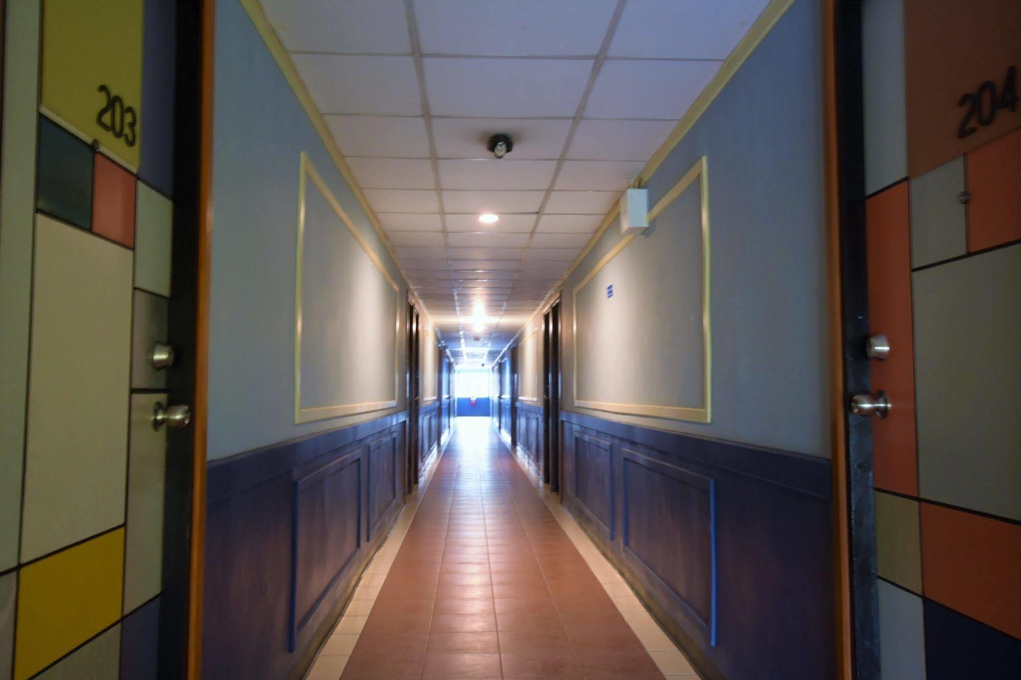 Room At Prachachuen Нонтабури Екстериор снимка